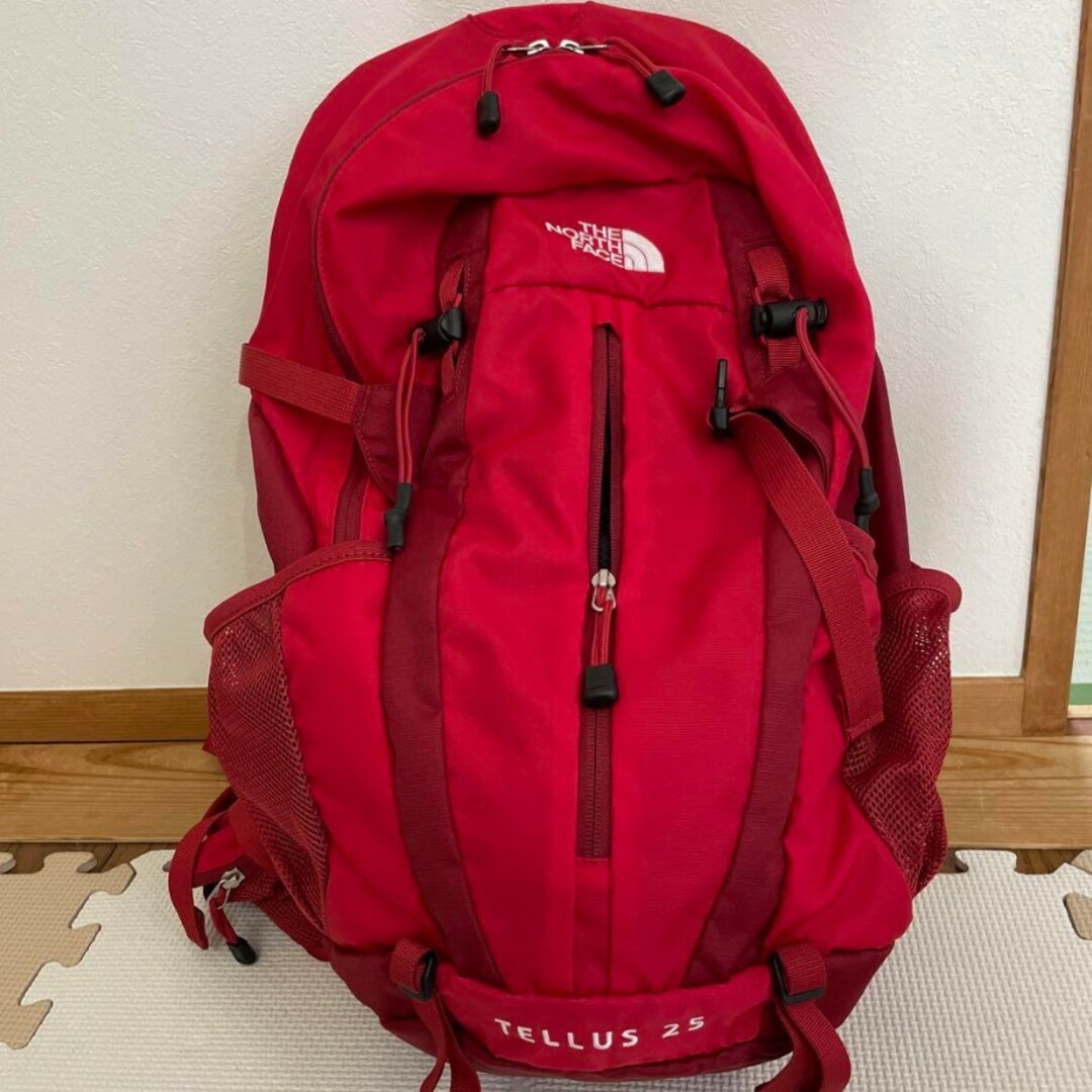 THE NORTH FACE(ザノースフェイス)のノースフェイステレス25 スポーツ/アウトドアのアウトドア(登山用品)の商品写真