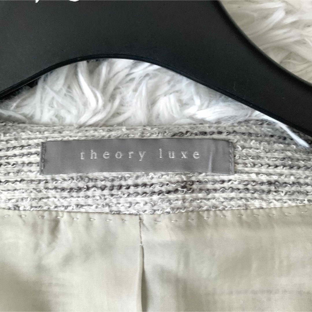 Theory luxe(セオリーリュクス)の【美品】セオリーリュクス ノーカラー ジャケット ツイード グレー L レディースのジャケット/アウター(ノーカラージャケット)の商品写真