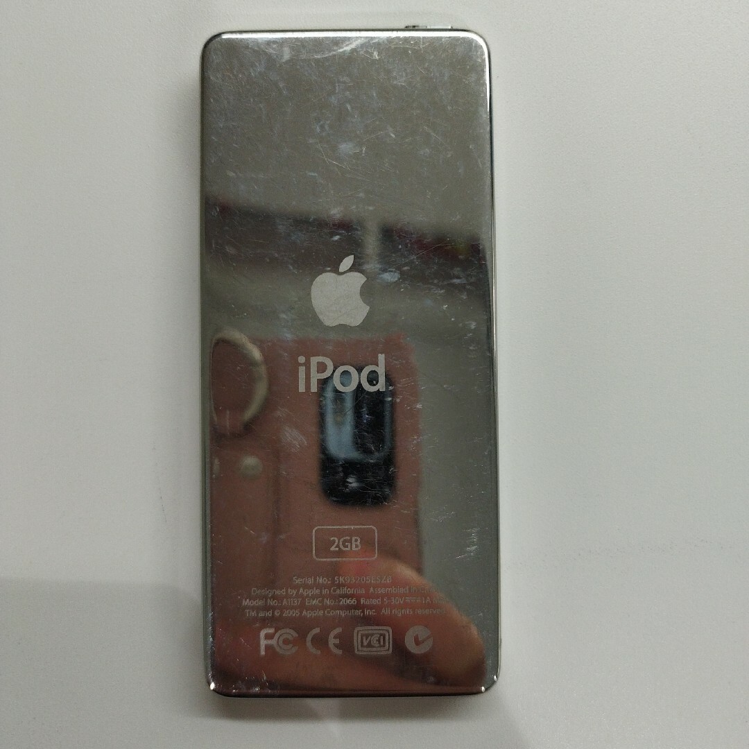 iPod(アイポッド)の初代ipodナノ　2GB スマホ/家電/カメラのオーディオ機器(ポータブルプレーヤー)の商品写真