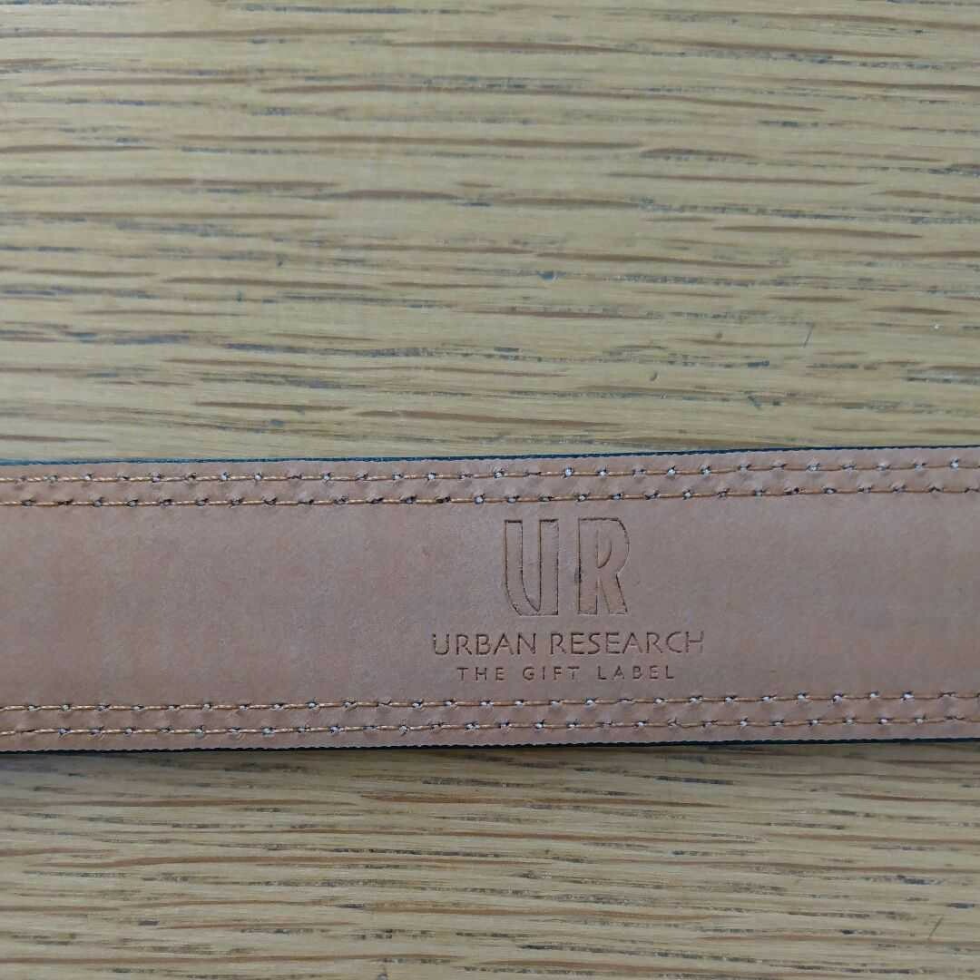 URBAN RESEARCH(アーバンリサーチ)の新品 URBAN RESEARCH メンズ ベルト ブラック ゴールド 革 メンズのファッション小物(ベルト)の商品写真