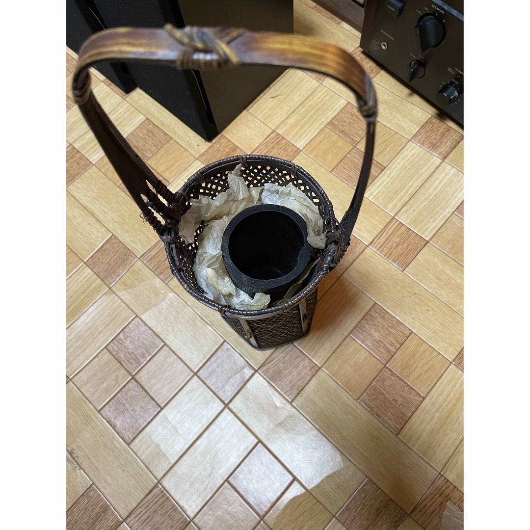 花籠 在銘 煤竹 老竹 花篭 竹籠 花器 華道具 茶道具 竹工芸 花籠 在銘 煤竹 老竹 花篭 竹籠 花器 華道具 茶道具 竹工芸