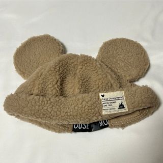 ディズニー(Disney)の【匿名配送】東京ディズニーリゾート もこもこ ミッキー キャップ ベージュ 新品(キャラクターグッズ)