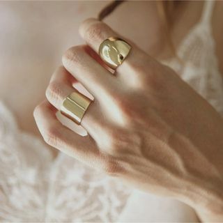 ドゥーズィエムクラス(DEUXIEME CLASSE)の未使用 GABRIELA ARTIGAS CIGAR BAND RING(リング(指輪))