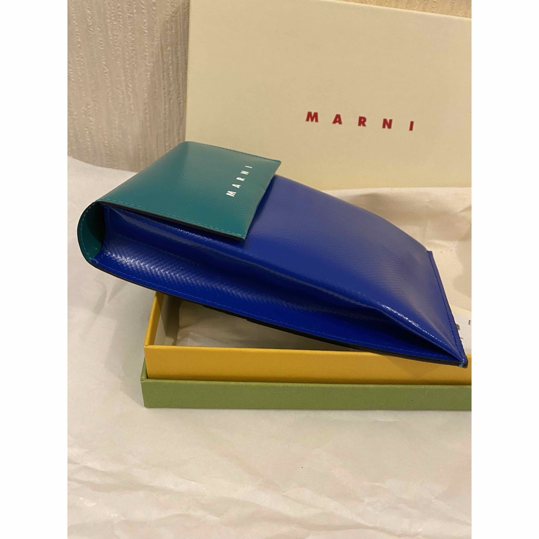 マルニ MARNI フォンケース PVC ネックポーチ　ブルー　グリーン