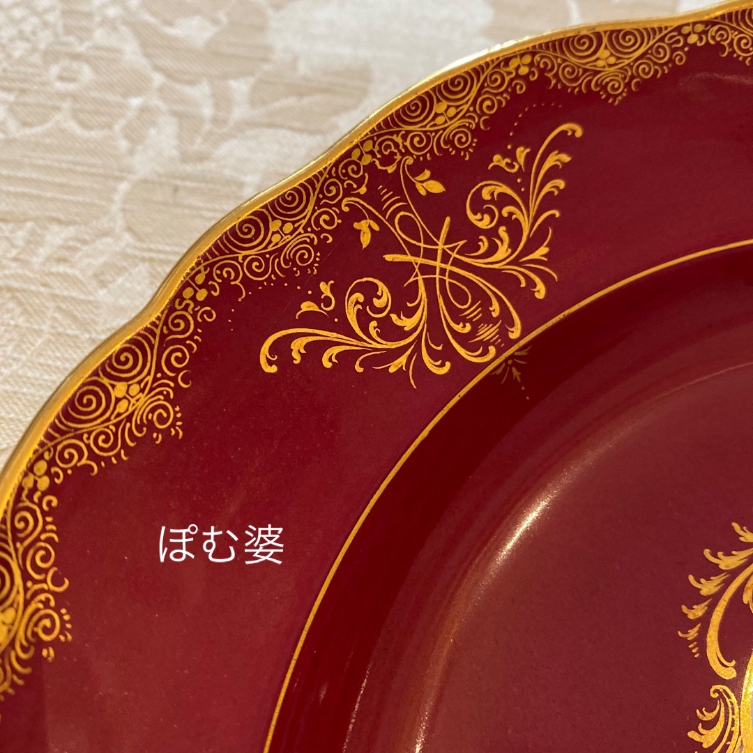 MEISSEN - 【古マイセン】深い臙脂/3つ窓 22金彩 飾り皿「恋人 MEISSEN - 【古マイセン】深い臙脂/3つ窓 22金彩 飾り皿「恋人