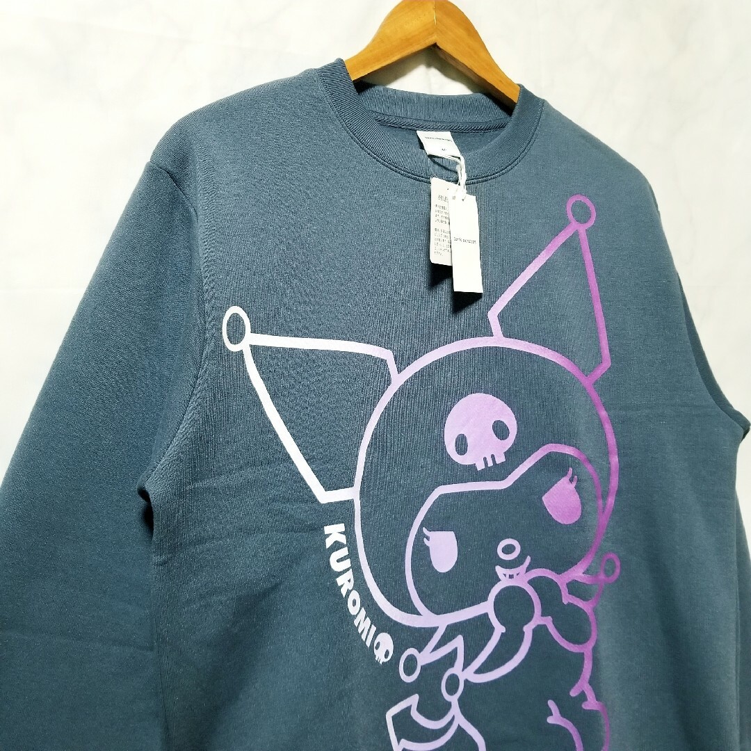 サンリオ(サンリオ)のメンズ　新品　裏起毛　トレーナー　KUROMI　クロミちゃん メンズのトップス(スウェット)の商品写真