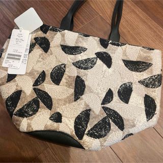 ミナペルホネン(mina perhonen)の新品タグ付き★ミナペルホネン★ focaccia bag(トートバッグ)