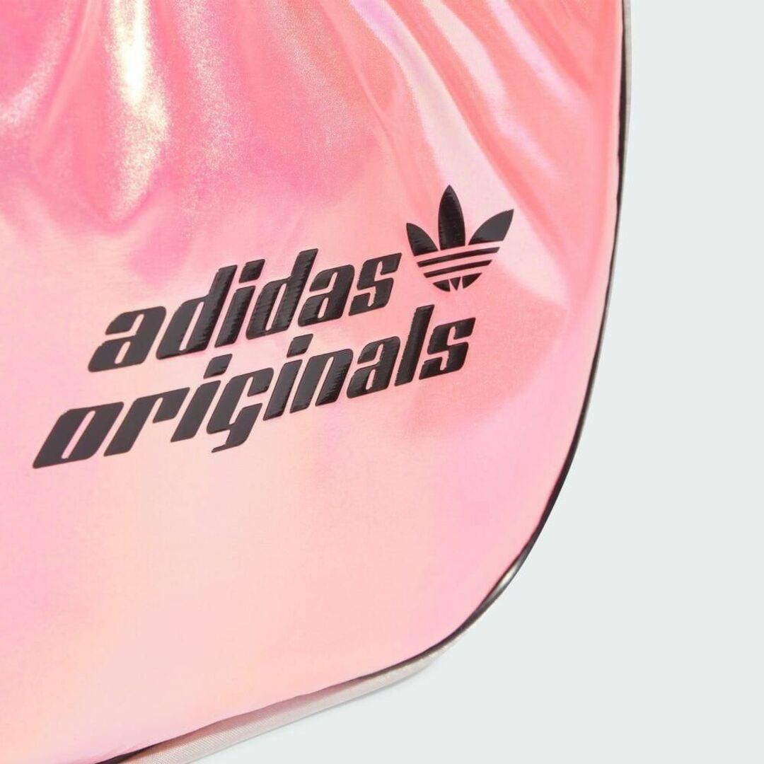 adidas(アディダス)の【完売品】アディダスオリジナルス  METAMOTO ミニショルダーバッグ レディースのバッグ(ショルダーバッグ)の商品写真