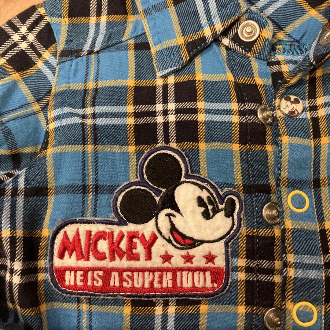 Disney(ディズニー)のミッキーマウスキッズシャツ キッズ/ベビー/マタニティのキッズ服男の子用(90cm~)(ジャケット/上着)の商品写真