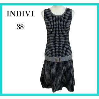 インディヴィ(INDIVI)の美品 INDIVI インディヴィ ワンピース ブラック ホワイト 千鳥柄 38(ひざ丈ワンピース)