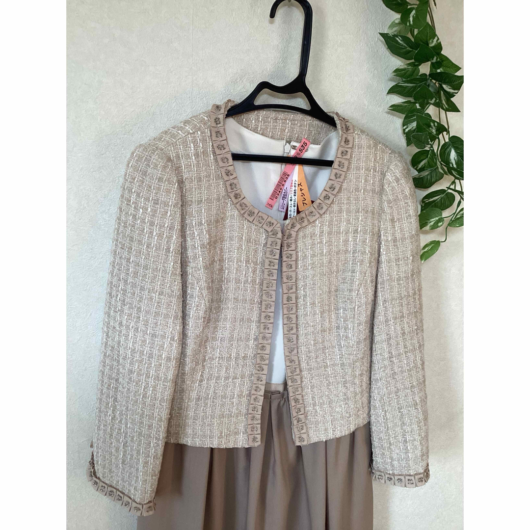 美品 RUIRUE BOUTIQUE ツイードフォーマルスーツ 大きいサイズXL 美品 RUIRUE BOUTIQUE ツイードフォーマルスーツ 大きいサイズXL