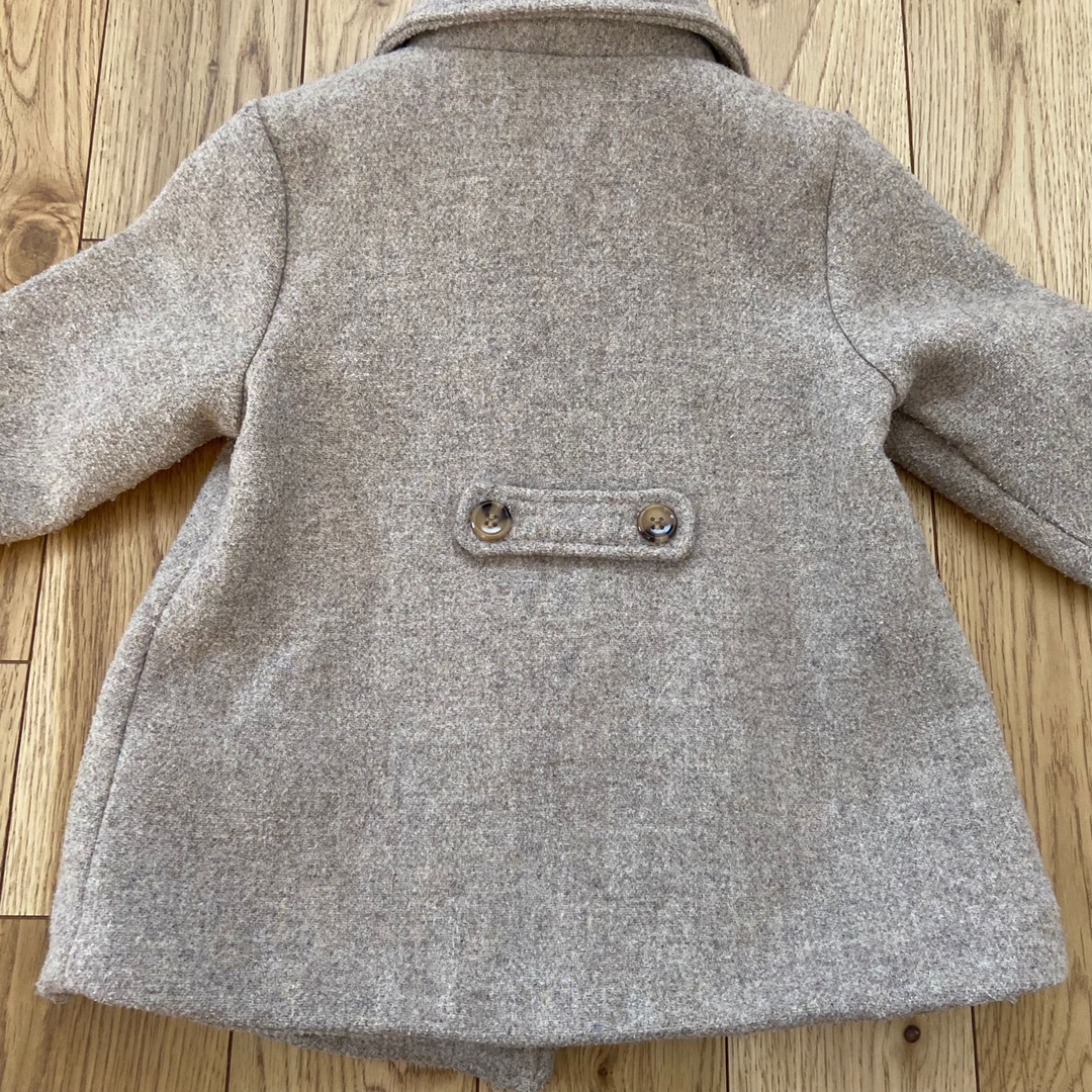 H&M(エイチアンドエム)のH&M 90cmコート キッズ/ベビー/マタニティのキッズ服女の子用(90cm~)(ジャケット/上着)の商品写真