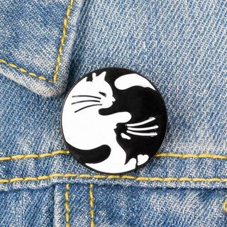 猫 ねこ ピンバッジ 白猫 黒猫 カップル 丸型 n1(猫)