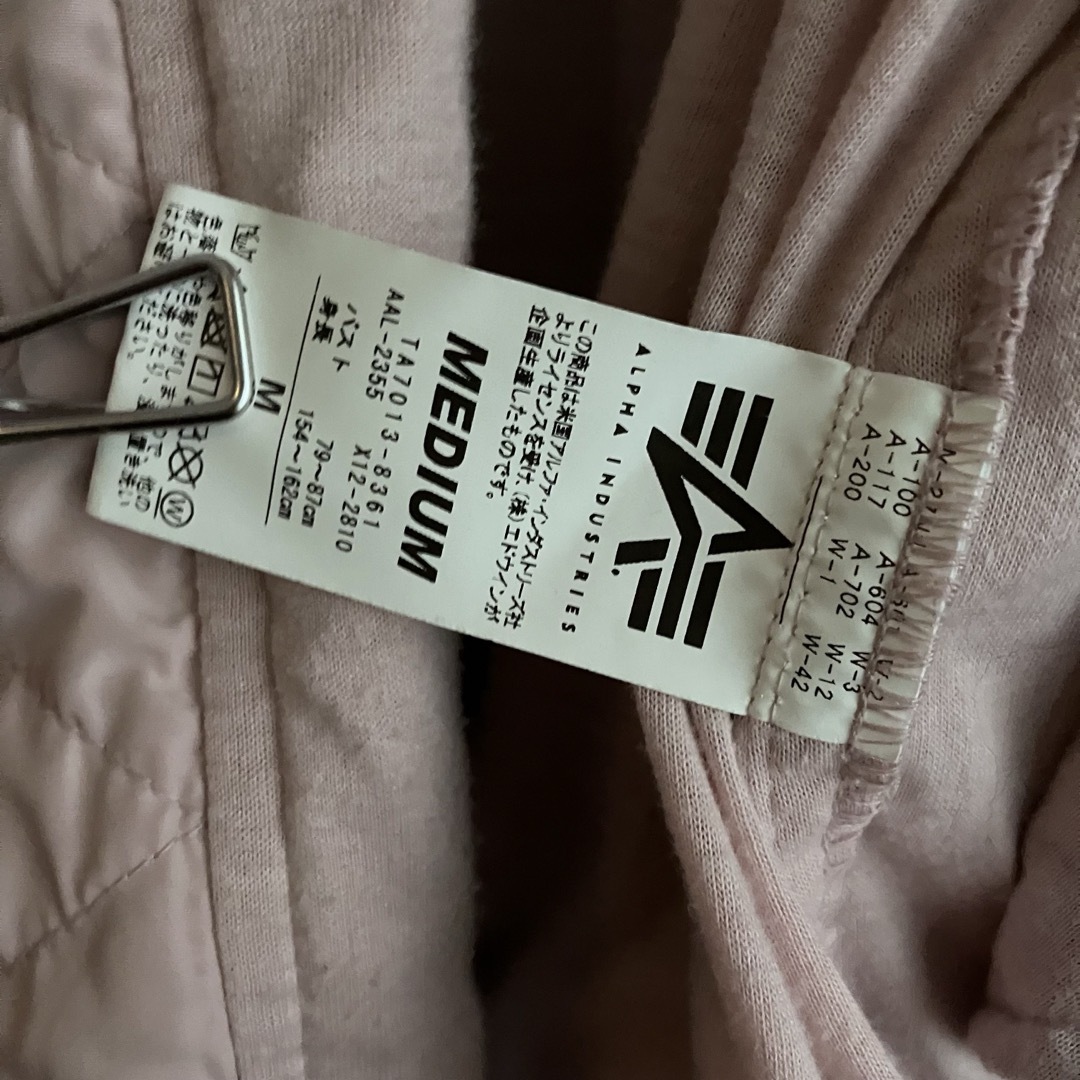 ALPHA INDUSTRIES(アルファインダストリーズ)のレア美品ALPHA INDUSTRIES  MA1ジャケットピンクＭ レディースのジャケット/アウター(ブルゾン)の商品写真