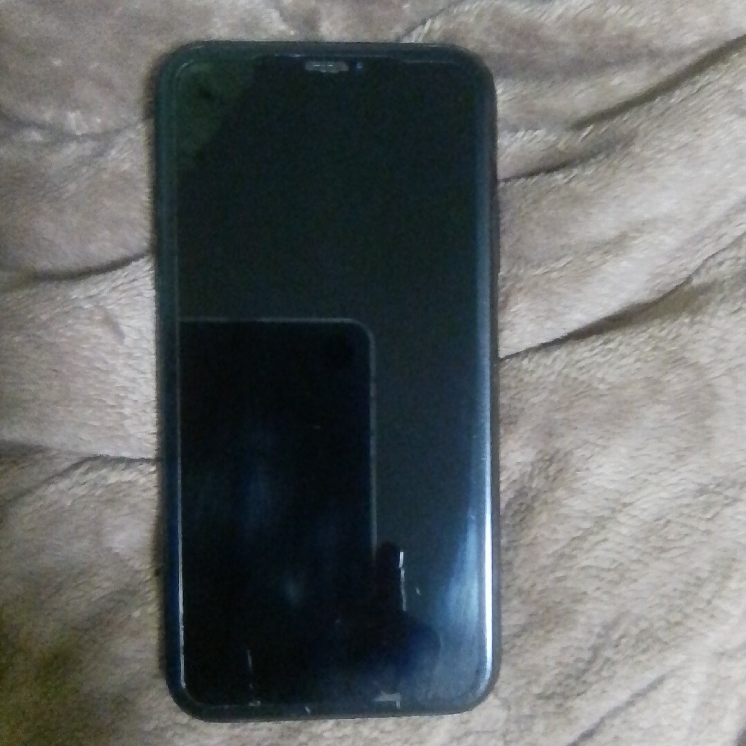 iPhone(アイフォーン)のiPhoneXR 64GB 黒 スマホ/家電/カメラのスマートフォン/携帯電話(スマートフォン本体)の商品写真