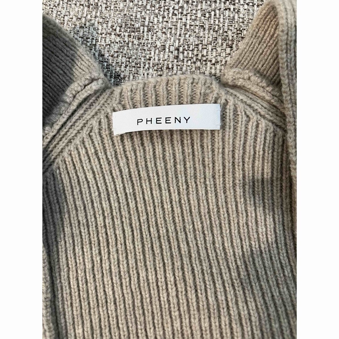 PHEENY(フィーニー)のPHEENY  7G Vネックニット レディースのトップス(ニット/セーター)の商品写真