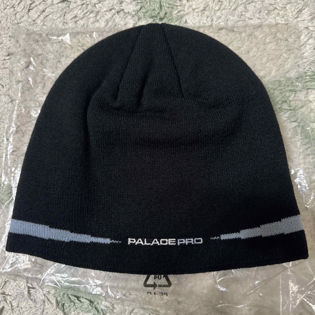 PALACE(パレス)のPALACE PRO NEIN CUFF BEANIE メンズの帽子(ニット帽/ビーニー)の商品写真