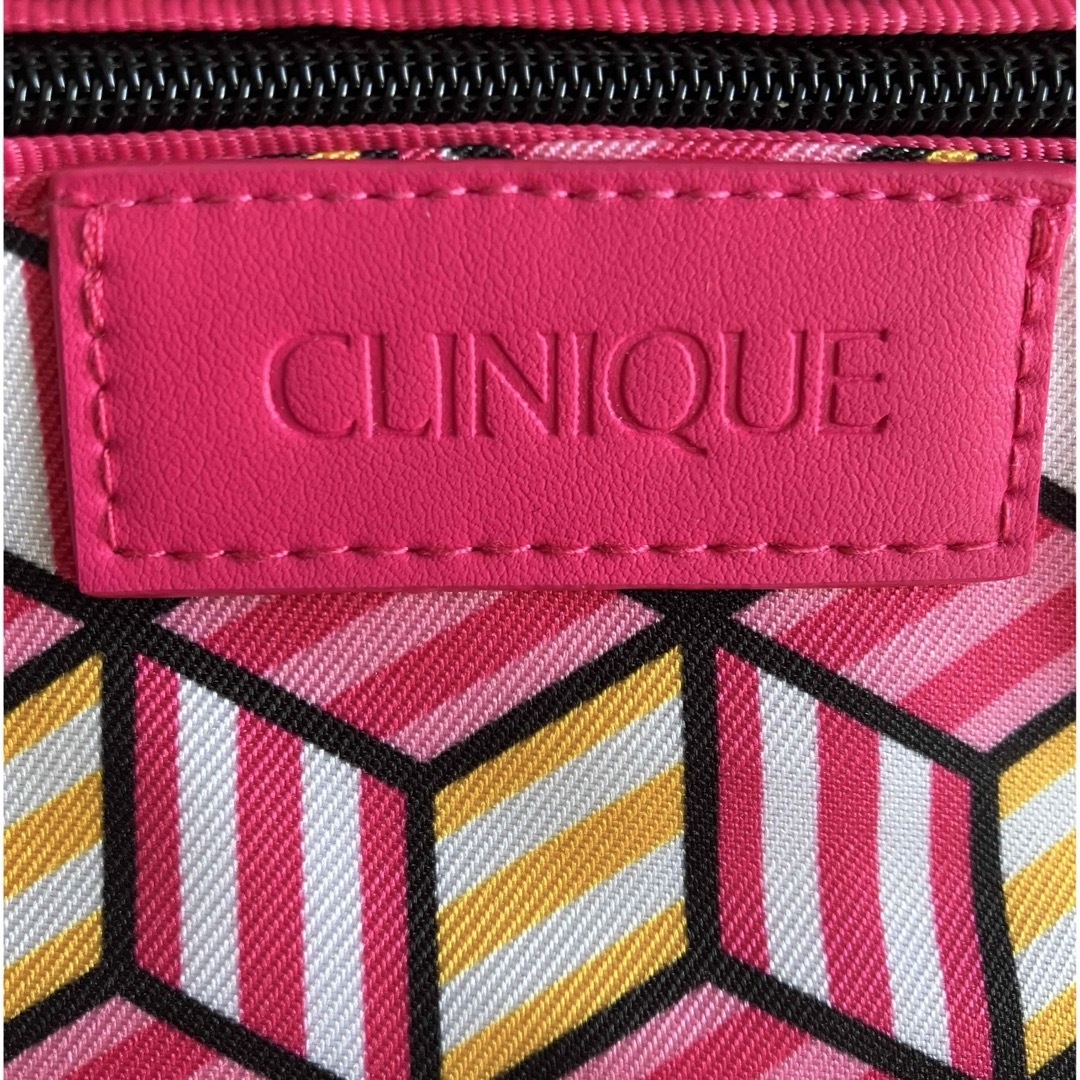 CLINIQUE(クリニーク)の CLINIQUE クリニーク　ノベルティ　ポーチ レディースのファッション小物(ポーチ)の商品写真