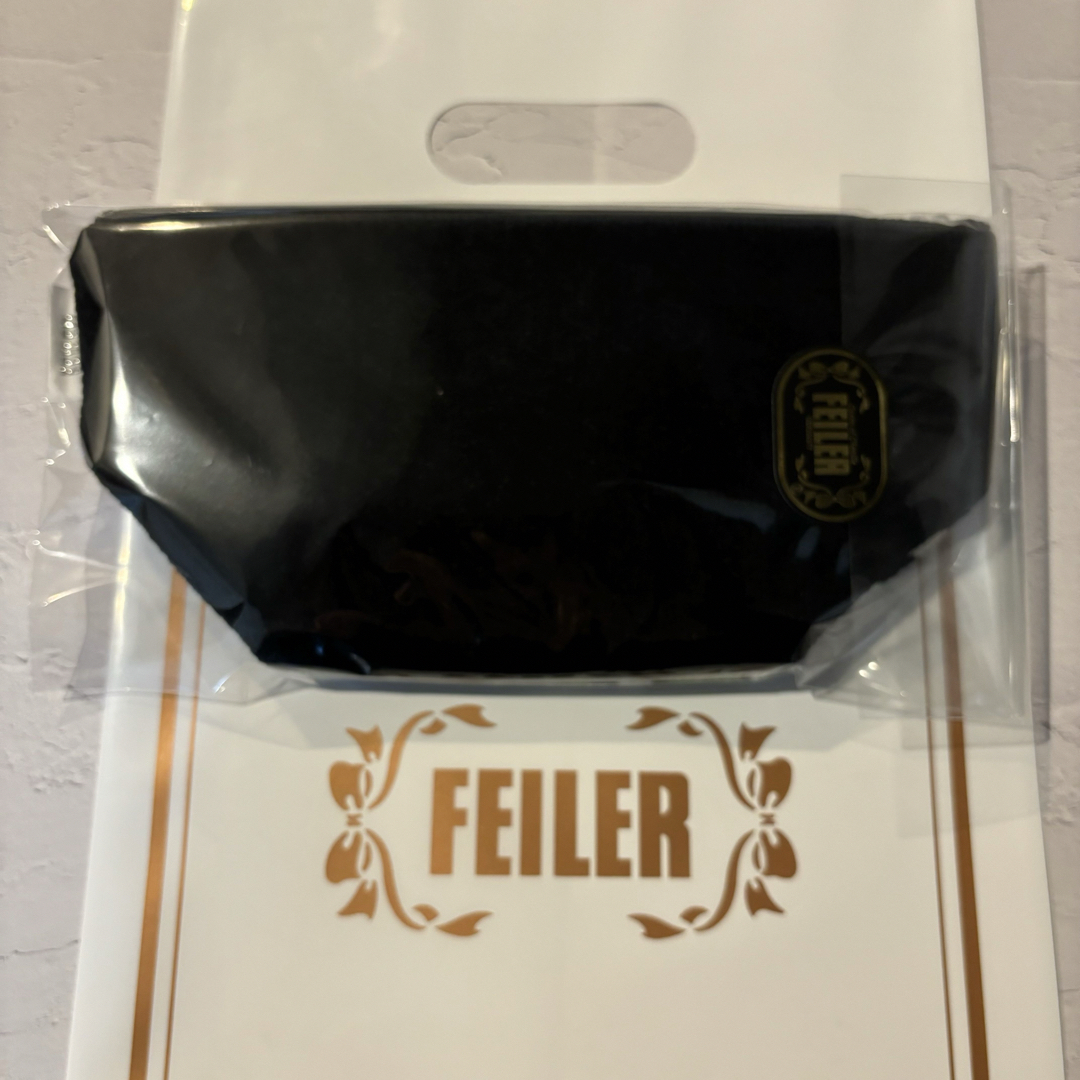 FEILER(フェイラー)の【新品】フェイラーFEILER ポーチ  プレゼント袋付 レディースのファッション小物(ポーチ)の商品写真