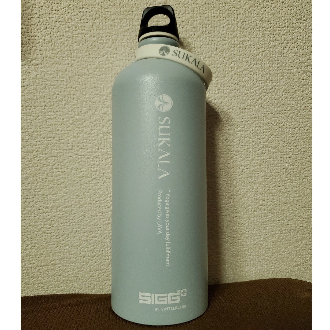 SIGG(シグ)のLAVA 水素水SIGGボトル スポーツ/アウトドアのトレーニング/エクササイズ(ヨガ)の商品写真