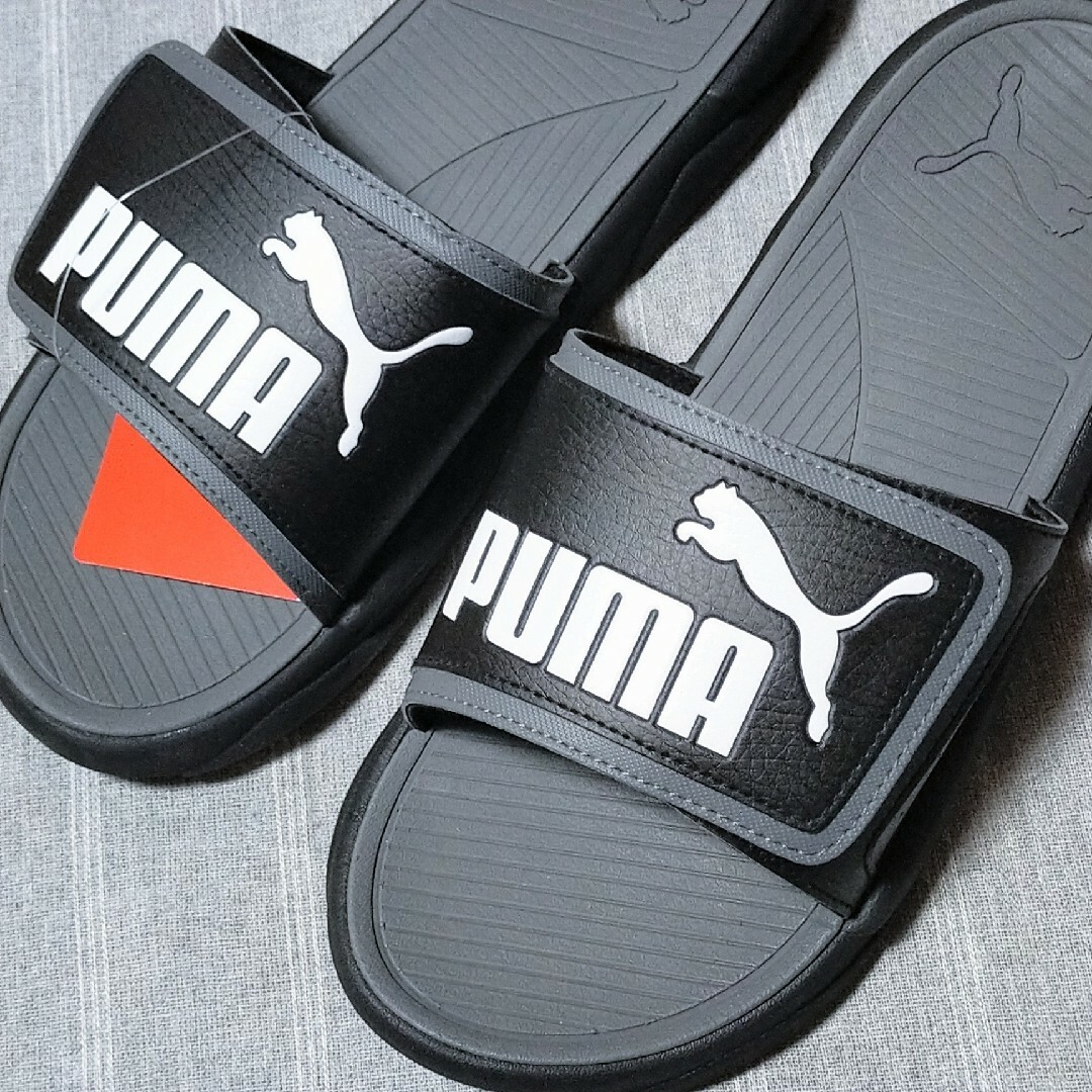 PUMA(プーマ)の27cmプーマ　サンダル　グレー　ブラック黒色　ベルクロ　マジックテープ　軽い メンズの靴/シューズ(サンダル)の商品写真