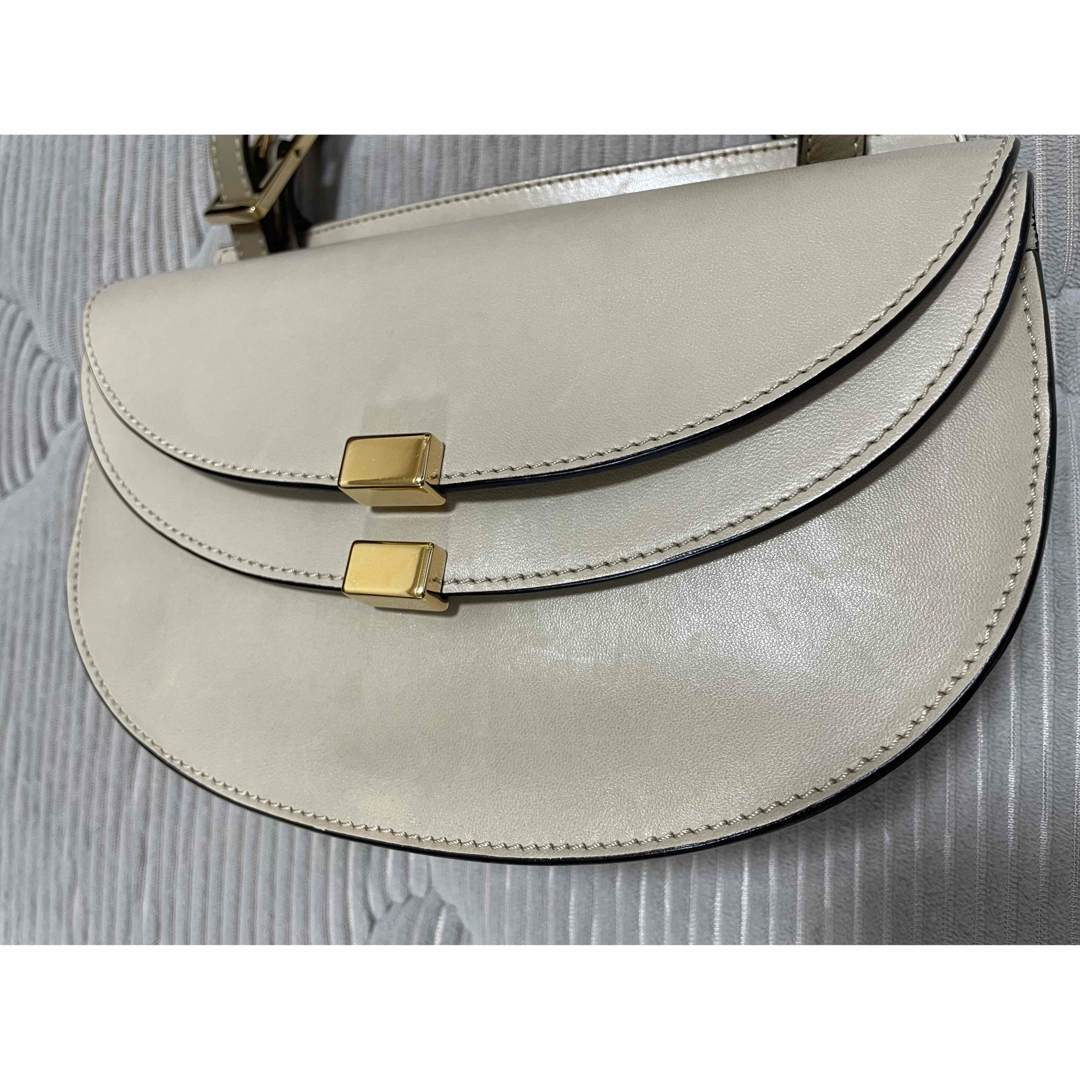 Chloe - Chloe クロエ ショルダーバッグ ジョージア グレージュ Chloe - Chloe クロエ ショルダーバッグ ジョージア グレージュ