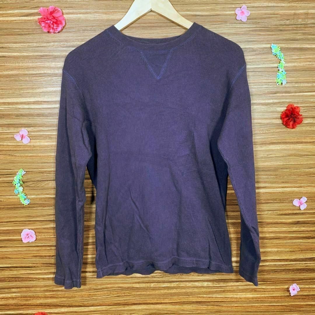 UNIQLO(ユニクロ)のユニクロ UNIQLO️ ニット Tシャツ Mサイズ メンズ 長袖 紫 パープル メンズのトップス(Tシャツ/カットソー(七分/長袖))の商品写真