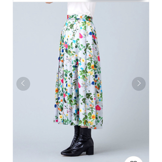 ノイズメーカー(NOISE MAKER)のボタニカル花柄フレアスカート (ロングスカート)