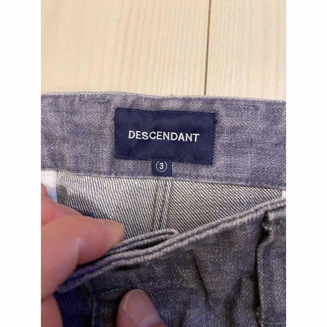 DESCENDANT(ディセンダント)のDESCENDANT DENIM TROUSERS メンズのパンツ(デニム/ジーンズ)の商品写真