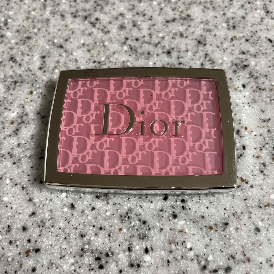 Dior(ディオール)のDior  ロージーグロウ　001  ピンク コスメ/美容のベースメイク/化粧品(チーク)の商品写真