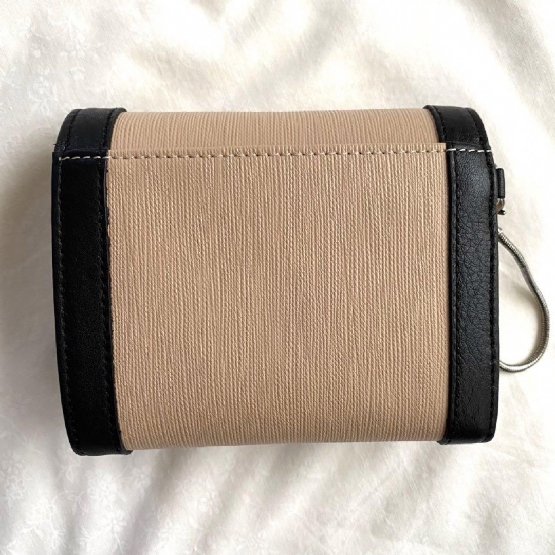 JILLSTUART - 【新品】ジルスチュアート 二つ折り財布 JILLSTUART - 【新品】ジルスチュアート 二つ折り財布