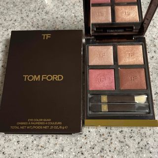 トムフォードビューティ(TOM FORD BEAUTY)の【専用】トムフォード   アイカラークォード　42A(アイシャドウ)