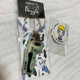 シーエヌブルー(CNBLUE)のCNBLUE ジョンシン　キーホルダー　缶バッジ(ミュージシャン)