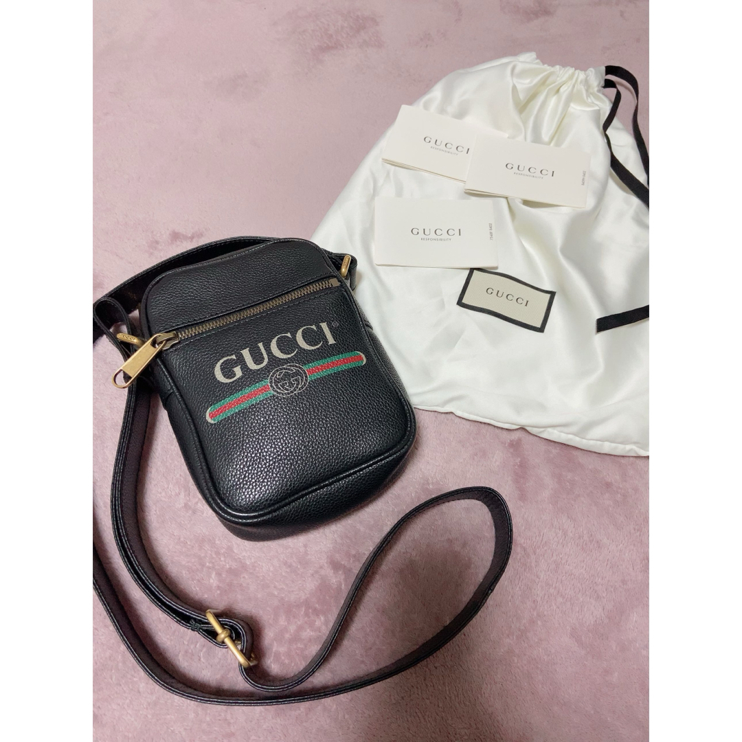 Gucci(グッチ)のGUCCI ショルダーバッグ  肩掛け ブラック メンズのバッグ(ショルダーバッグ)の商品写真