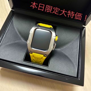 アップルウォッチ(Apple Watch)のゴールデンコンセプトApple Watch Case - RST - 45(ラバーベルト)