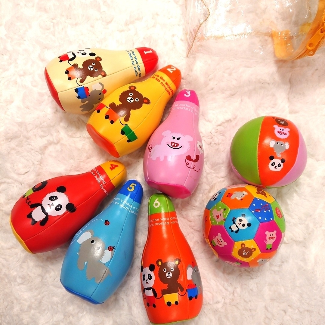 ミニボーリング・ボールセット  ベビー  キッズ  おもちゃ キッズ/ベビー/マタニティのおもちゃ(ボール)の商品写真