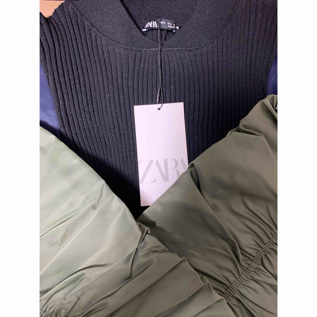 ZARA(ザラ)のZARA  コントラストナイロンミディワンピース　L レディースのワンピース(ロングワンピース/マキシワンピース)の商品写真