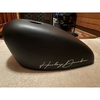 ハーレーダビッドソン(Harley Davidson)のハーレーダビッドソン XL883N タンクカバー サイモンカスタム ブラック(パーツ)