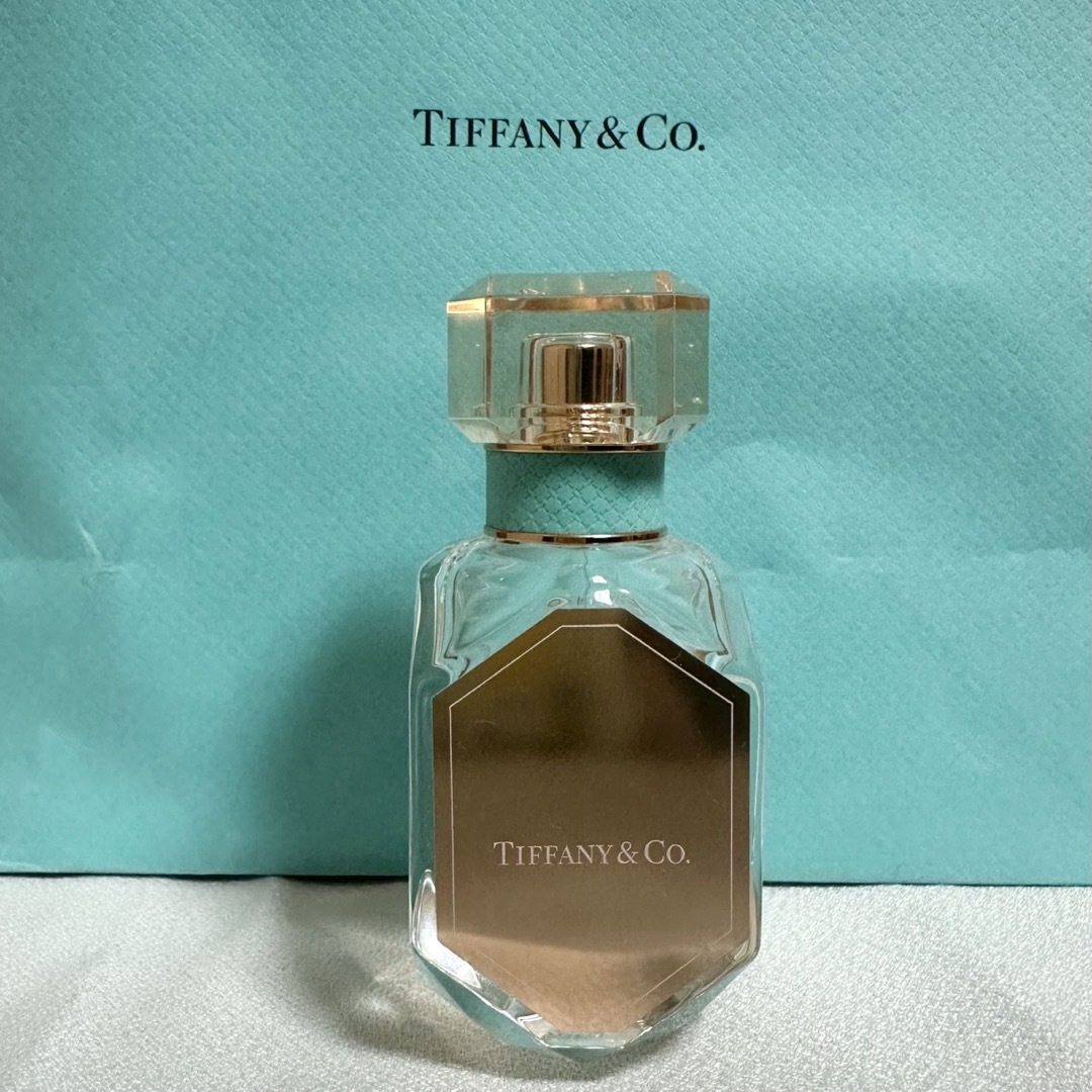 Tiffany & Co.(ティファニー)のティファニー　ローズゴールド　オードパルファム　30ml コスメ/美容の香水(ユニセックス)の商品写真