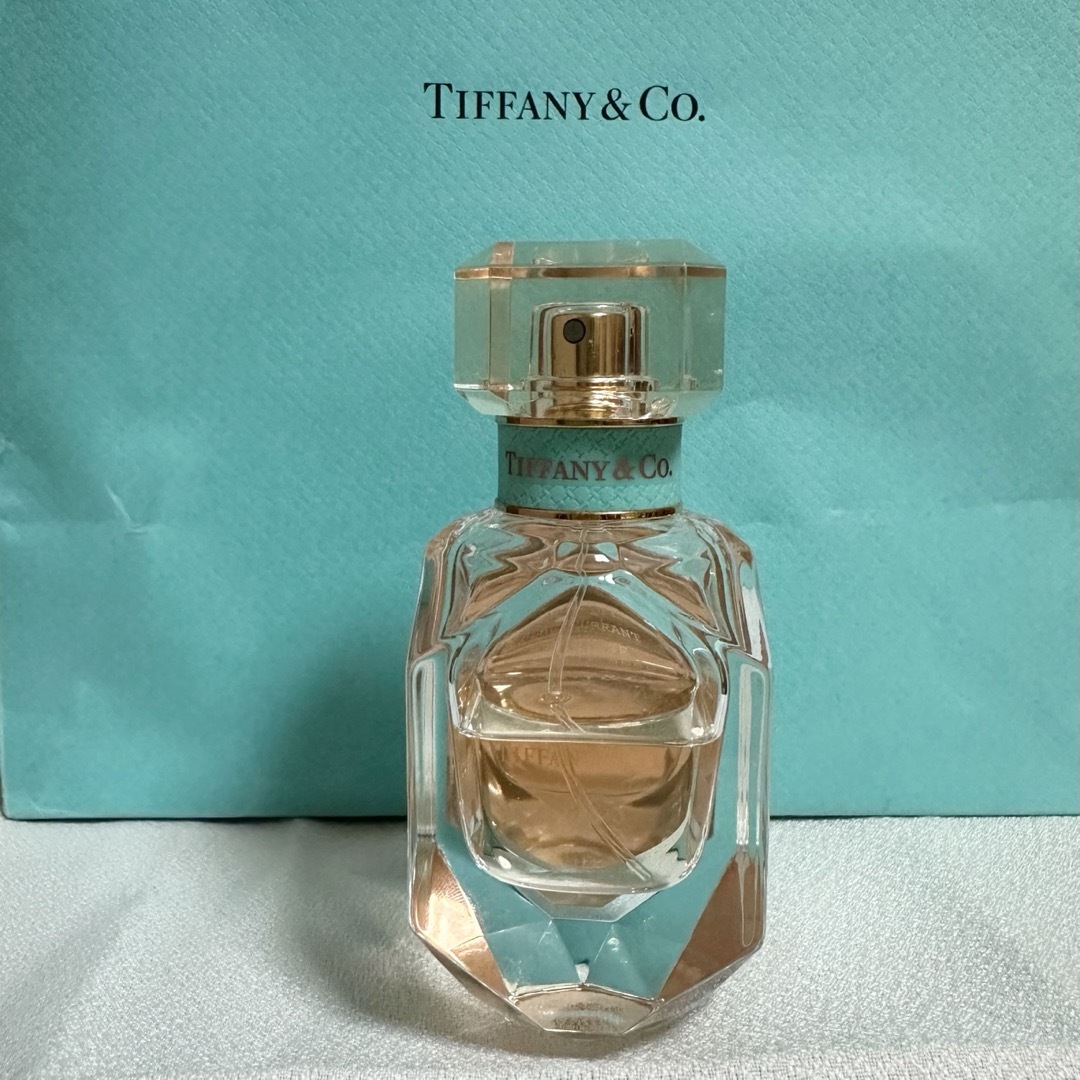 Tiffany & Co.(ティファニー)のティファニー　ローズゴールド　オードパルファム　30ml コスメ/美容の香水(ユニセックス)の商品写真