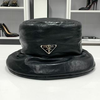 プラダ(PRADA)の9009 プラダ プラダソフトパデッドナッパレザー トライアングル ハット(ハット)