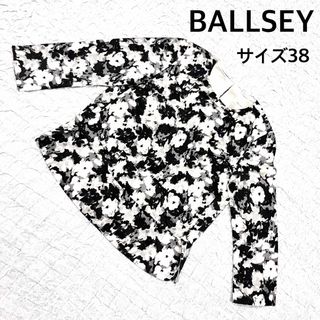 ボールジィ(Ballsey)のBALLSEY ボールジィ(トゥモローランド) 花柄トップス　ブラックサイズ38(カットソー(長袖/七分))