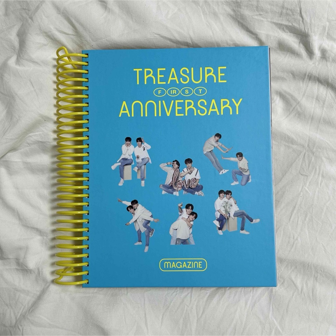 TREASURE(トレジャー)のTREASURE FIRST ANNIVERSARY MAGAZINE エンタメ/ホビーのCD(K-POP/アジア)の商品写真