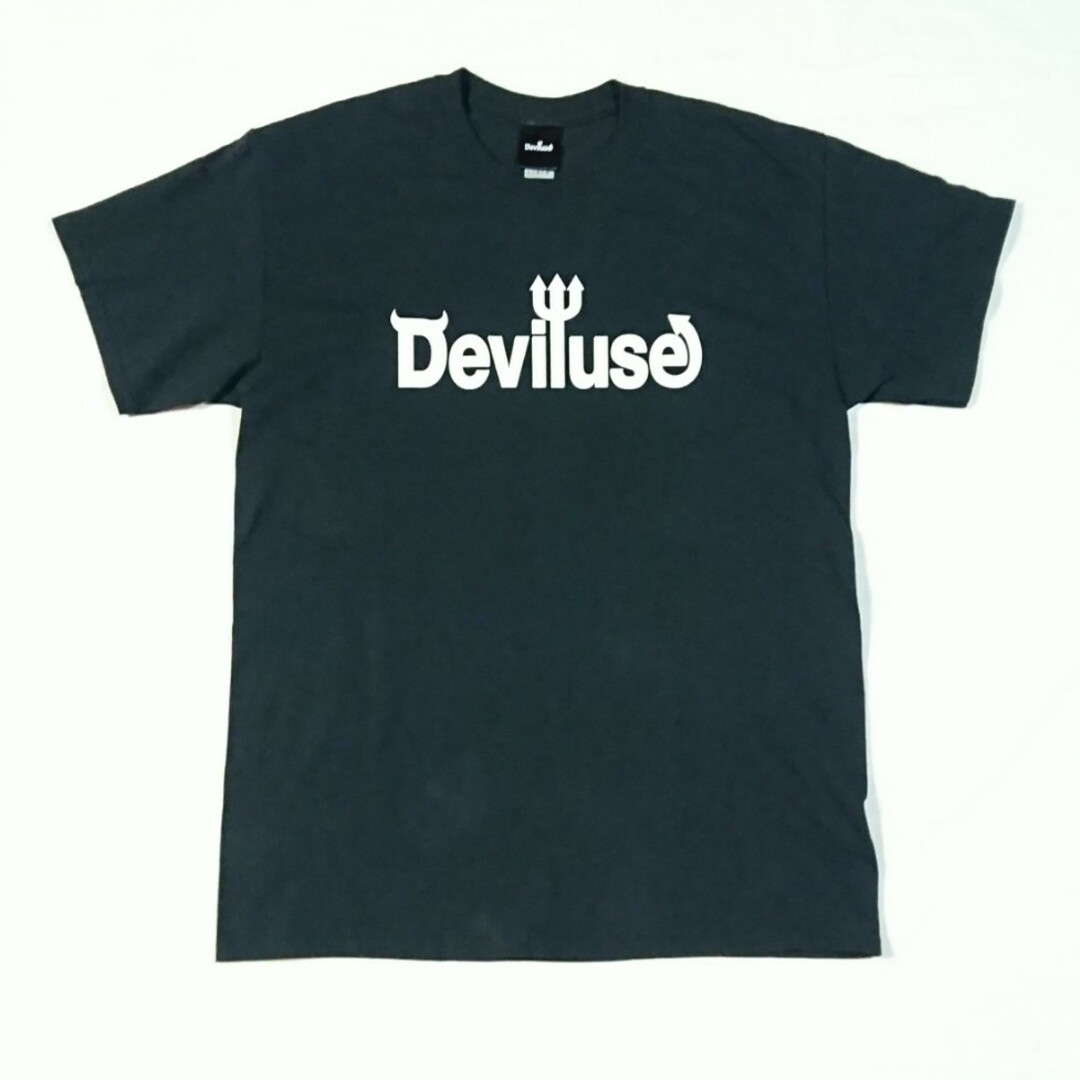 Deviluse(デビルユース)のDeviluse x SHADOWS コラボ Tシャツ デビルユース 黒 エンタメ/ホビーのタレントグッズ(ミュージシャン)の商品写真