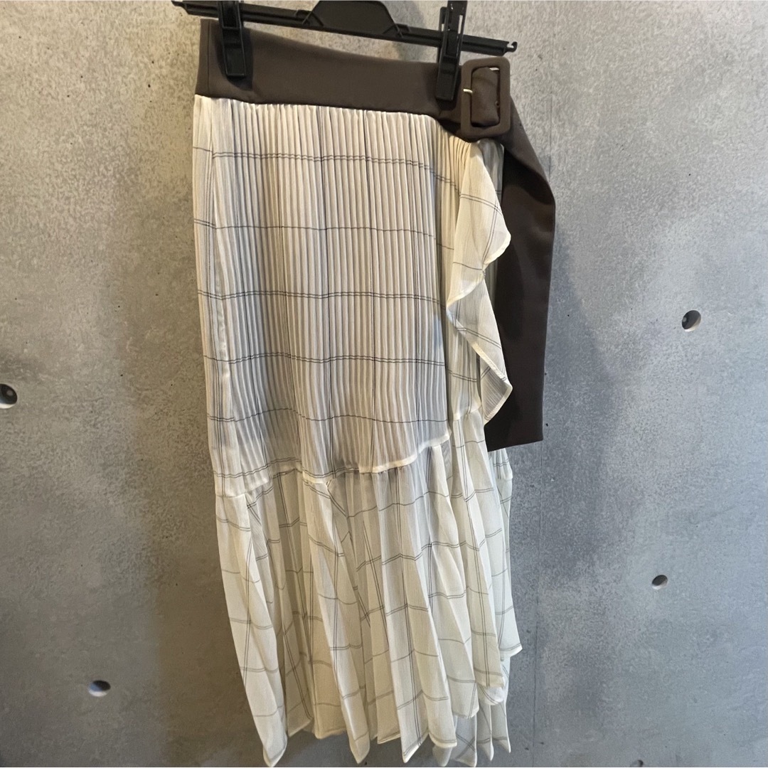 SNIDEL プリーツスカートライクショートパンツ SNIDEL プリーツスカートライクショートパンツ