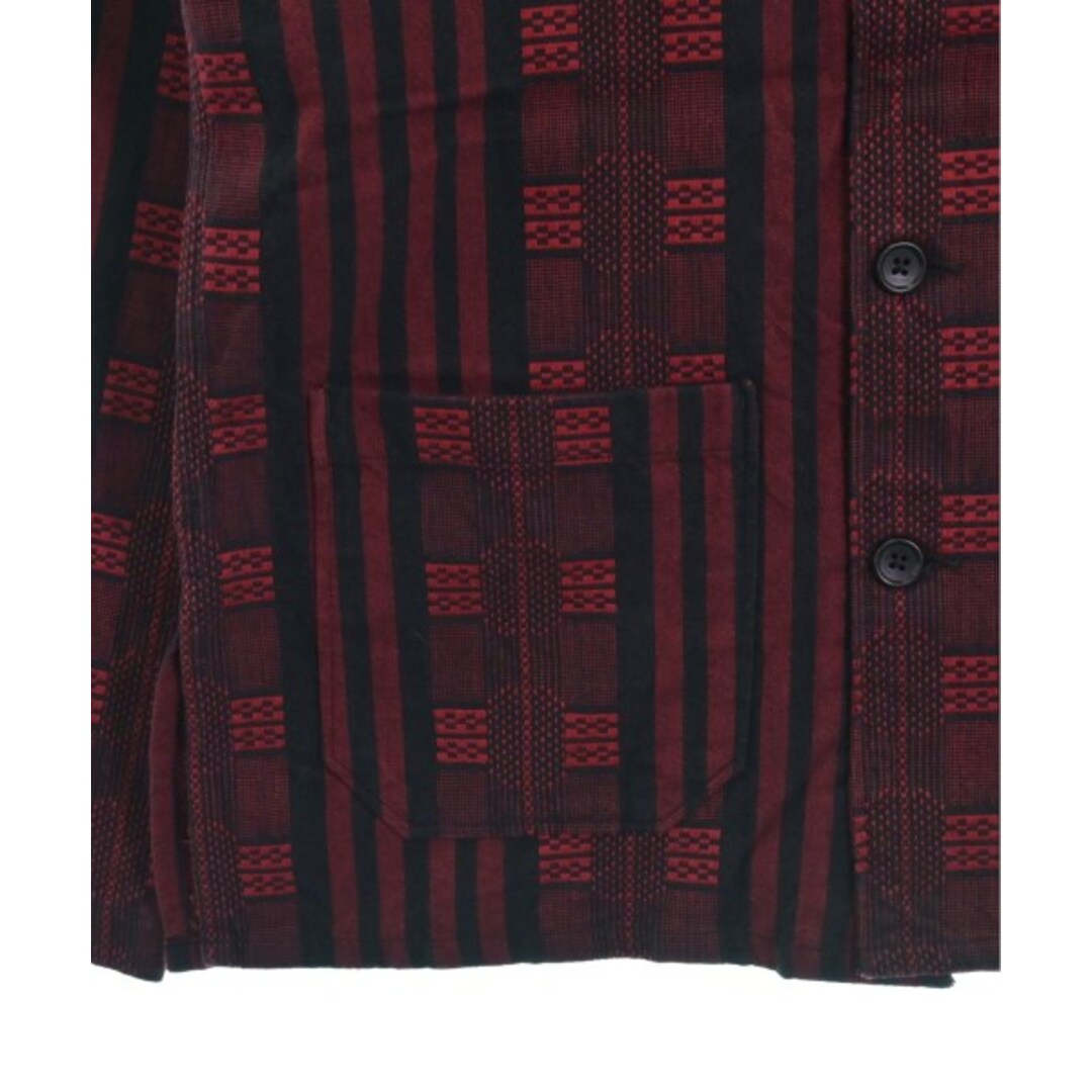 Engineered Garments(エンジニアードガーメンツ)のEngineered Garments ブルゾン（その他） S 赤x黒(総柄) 【古着】【中古】 メンズのジャケット/アウター(その他)の商品写真