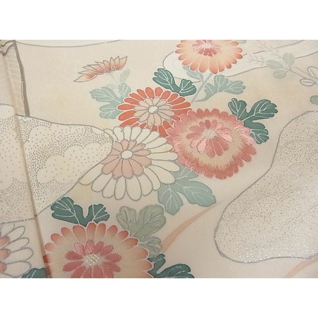 平和屋野田店■訪問着　刺繍　松竹梅流水花文　銀彩　着丈156.5cm　裄丈63cm　正絹　逸品　A-br4676 レディースの水着/浴衣(着物)の商品写真