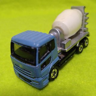 タカラトミー(Takara Tomy)のトミカ　ミキサー車【日産 ディーゼル クオン トラック】(ミニカー)