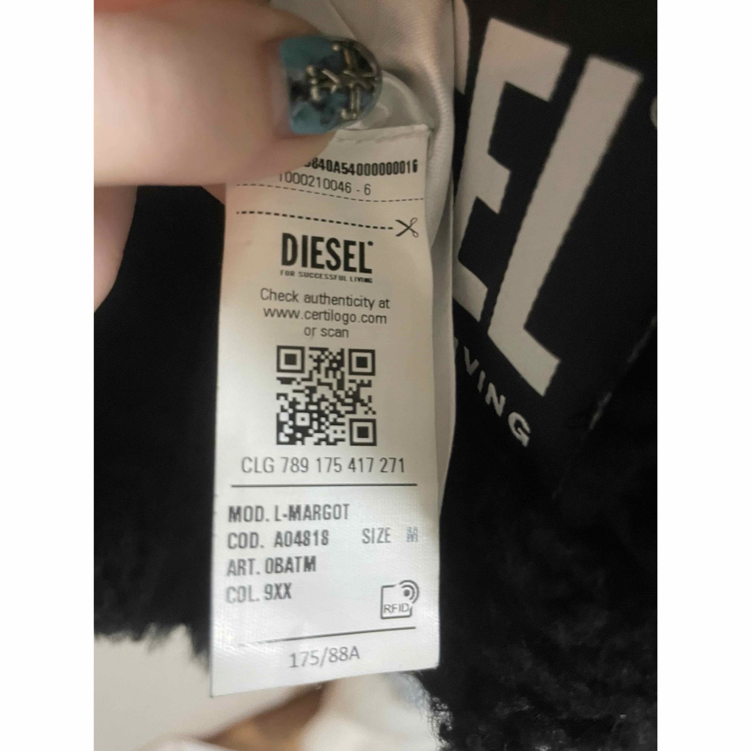 DIESEL(ディーゼル)の試着のみ　ディーゼル　ムートンライダース　羊皮 レディースのジャケット/アウター(ライダースジャケット)の商品写真