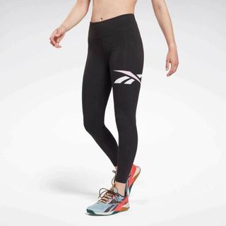 リーボック(Reebok)のReebok トレーニング エッセンシャルズ ベクター タイツ XS ブラック(レギンス/スパッツ)